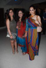Lucky Morani, Munisha Khatwani,Vandana Sajnani at GR8 Magazine anniversary bash in The Club Millennium on 25th Aug 2012 (122).JPG